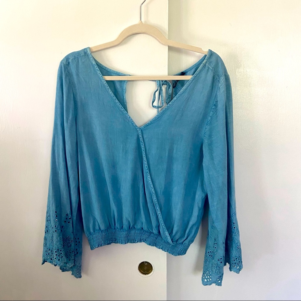 Linen cropped flowy sleeved shirt